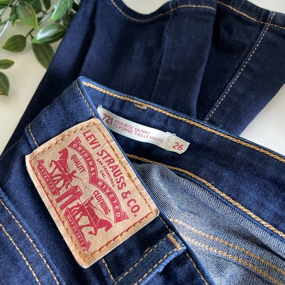 Levi's High Rise skinny jeans size 26 - Picture 2 of 2